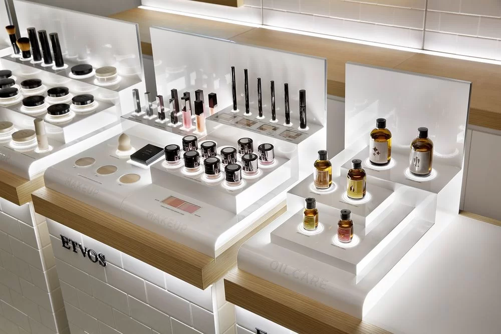 Custom cosmetic display for store