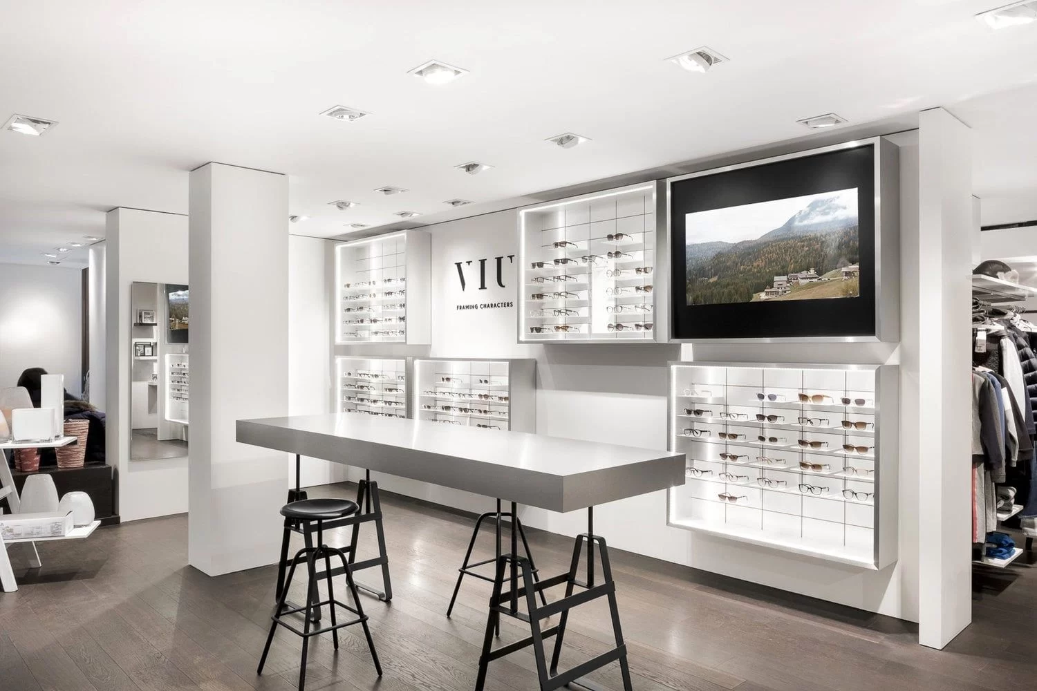 Optical Modern Store Design Trends